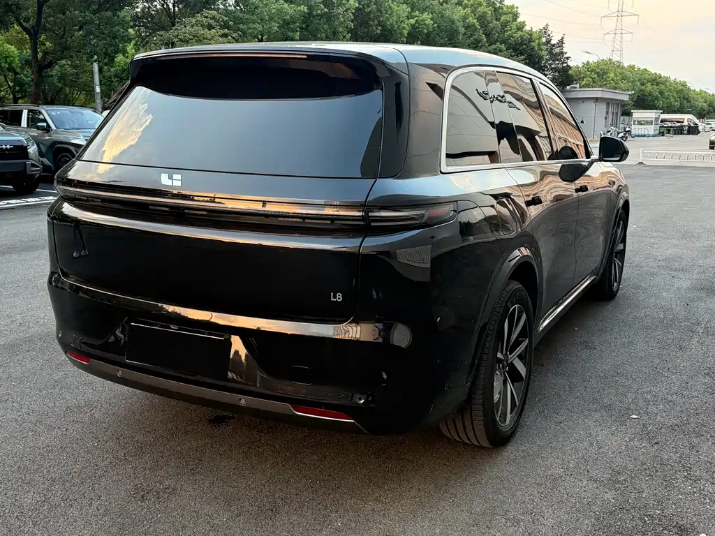 Li Auto IDEAL L8