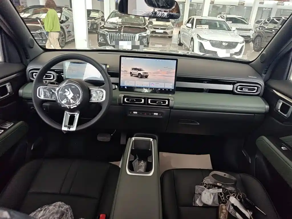 Baojun Yueye Plus — миниатюра 10