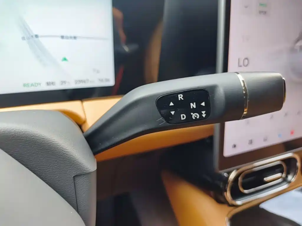 Leapmotor Leapmotor C01 — миниатюра 14