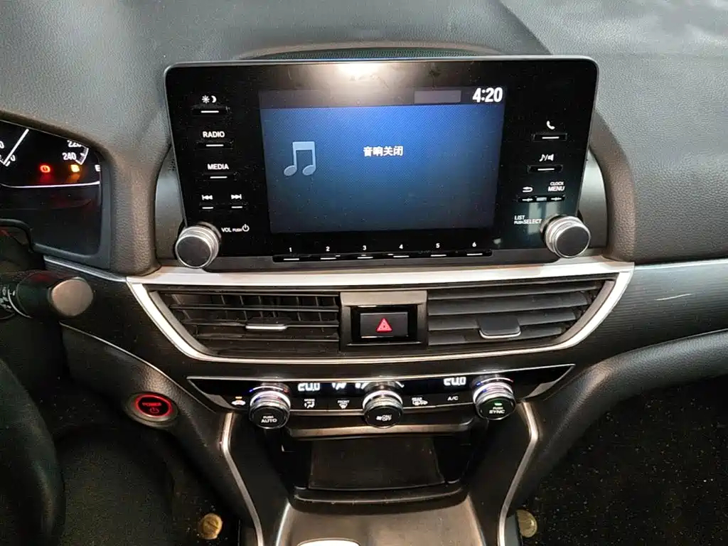 Honda Accord — миниатюра 13