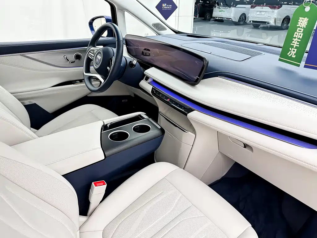 BUICK GL8 NEW ENERGY