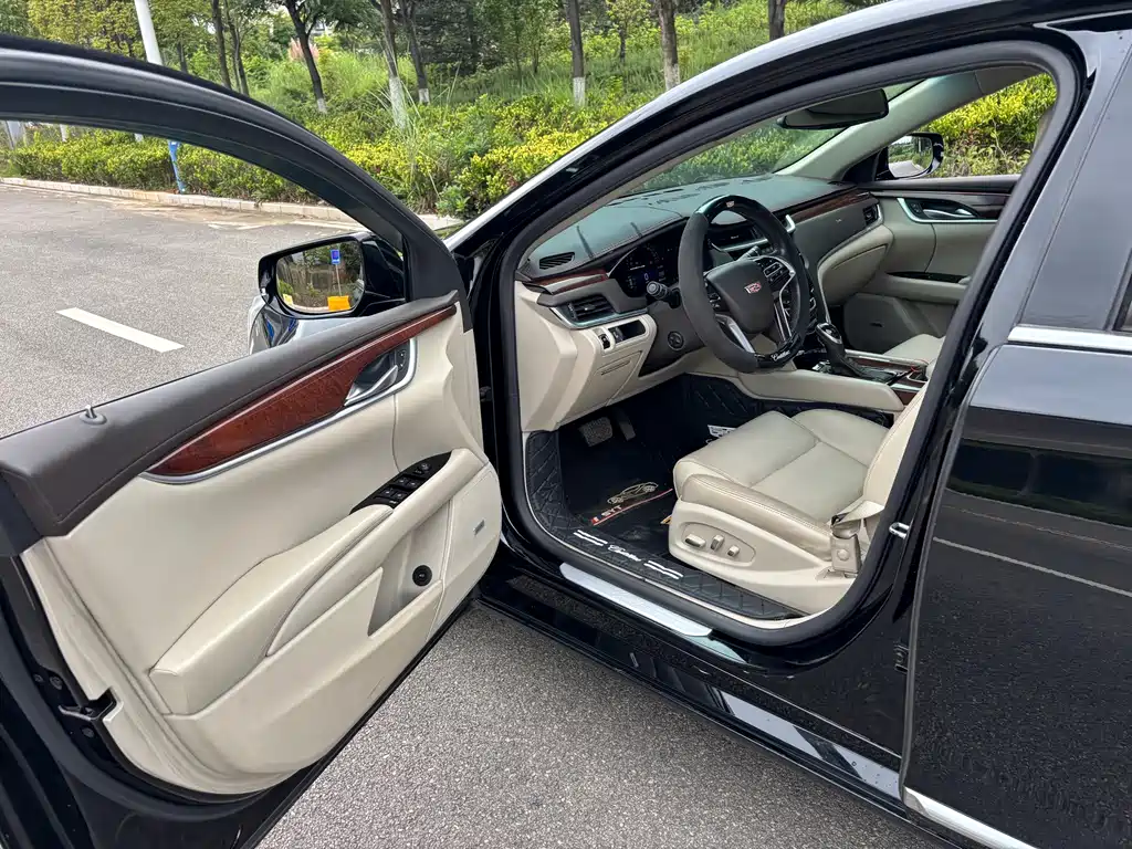 Cadillac XTS — миниатюра 9