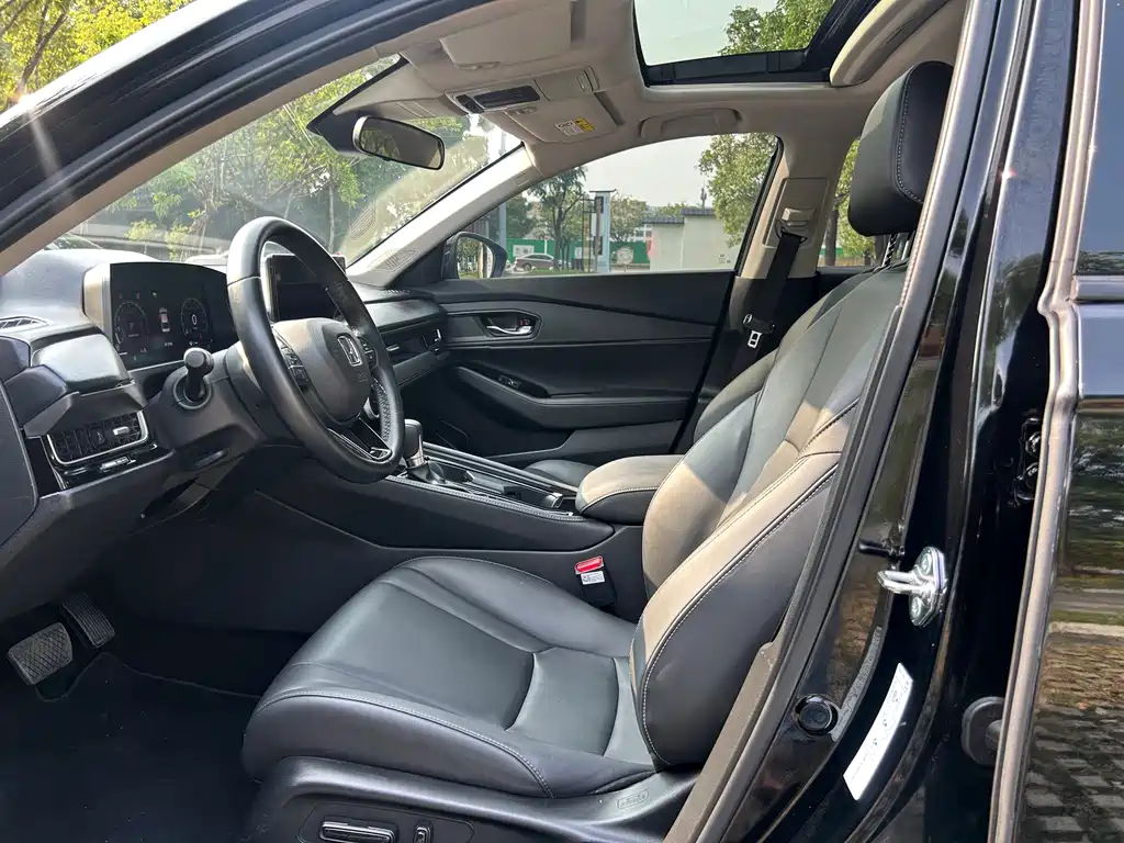 Honda Inspire — миниатюра 5