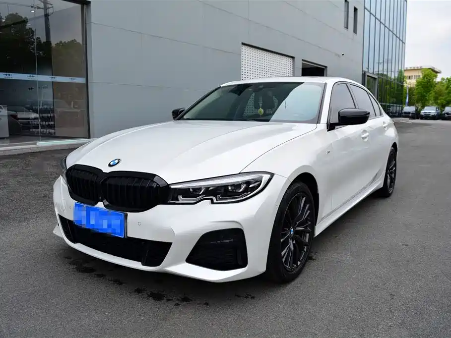 BMW 3 Series 2021