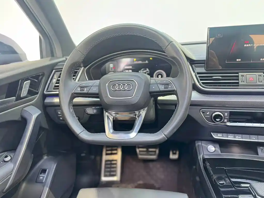 Audi Q5L — миниатюра 12