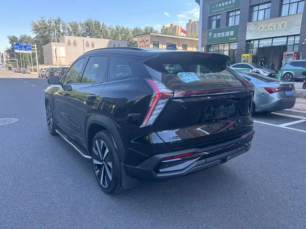 Geely Boyue L — миниатюра 9
