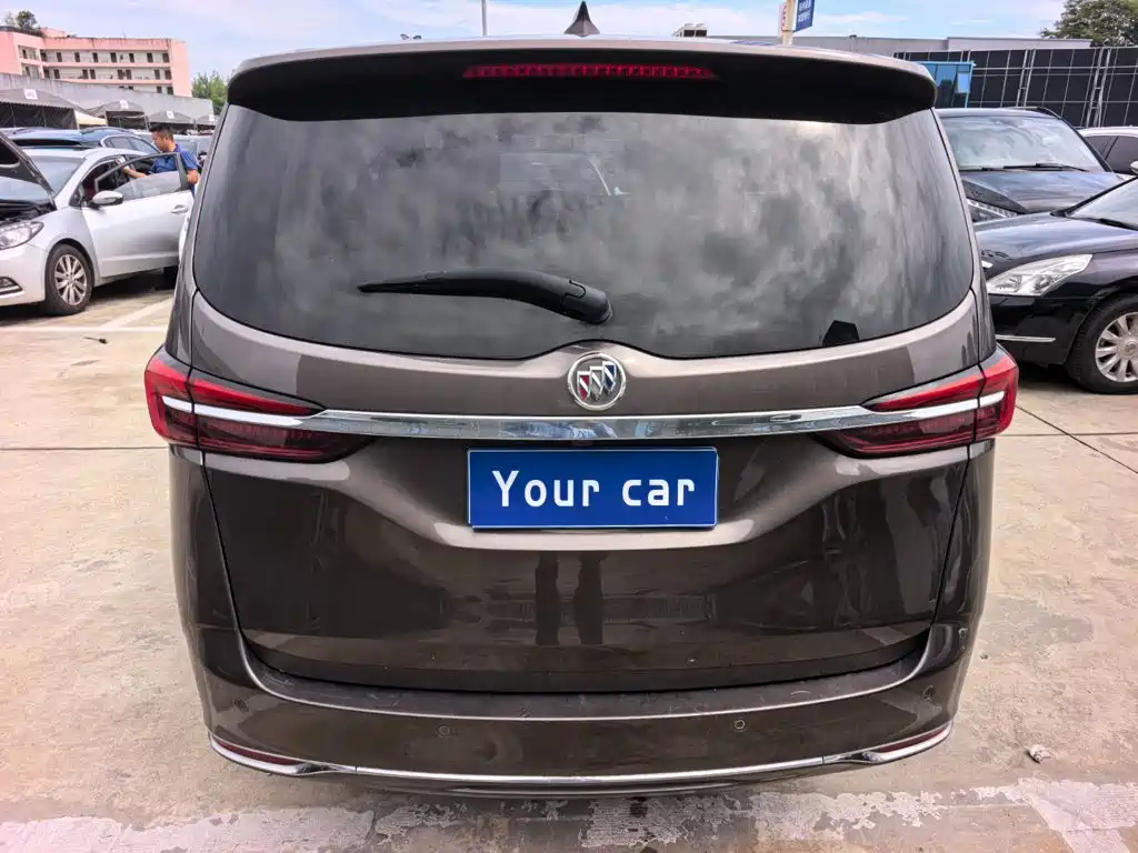 Buick GL8 — миниатюра 5