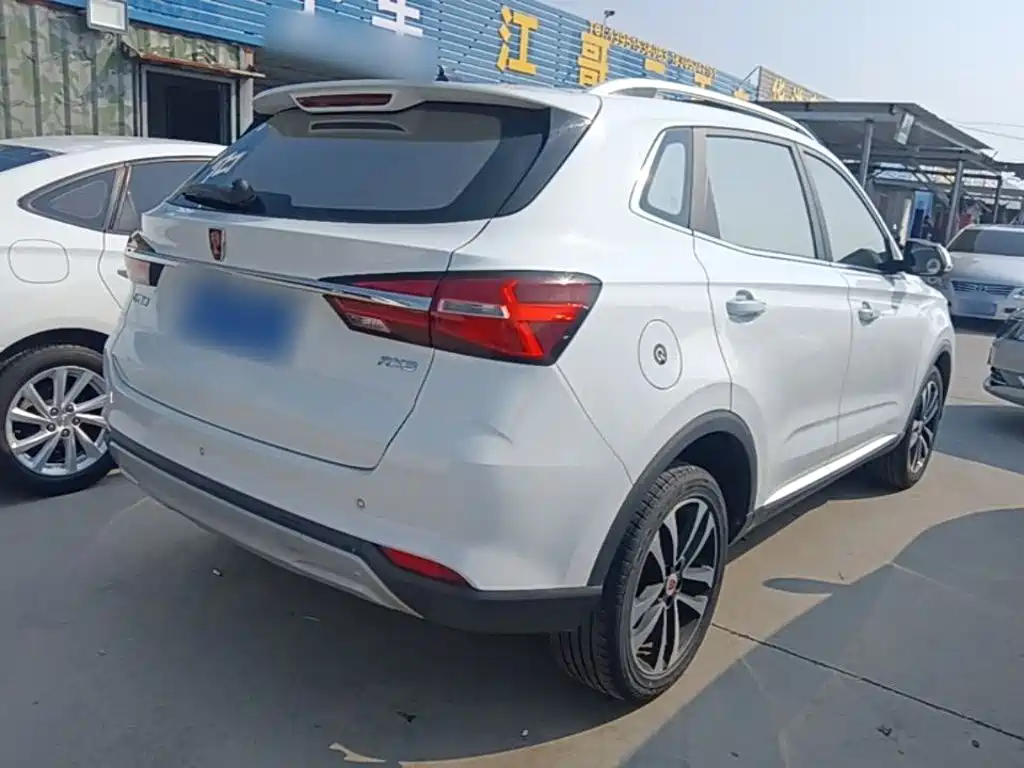 Roewe RX3 — миниатюра 7