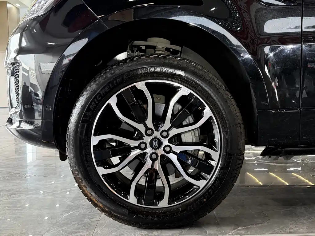 Land Rover Sport — миниатюра 5