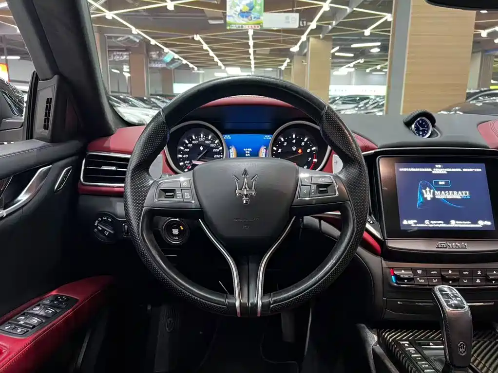 Maserati Ghibli — миниатюра 2