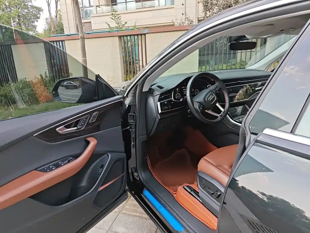 Audi Q8 — миниатюра 12
