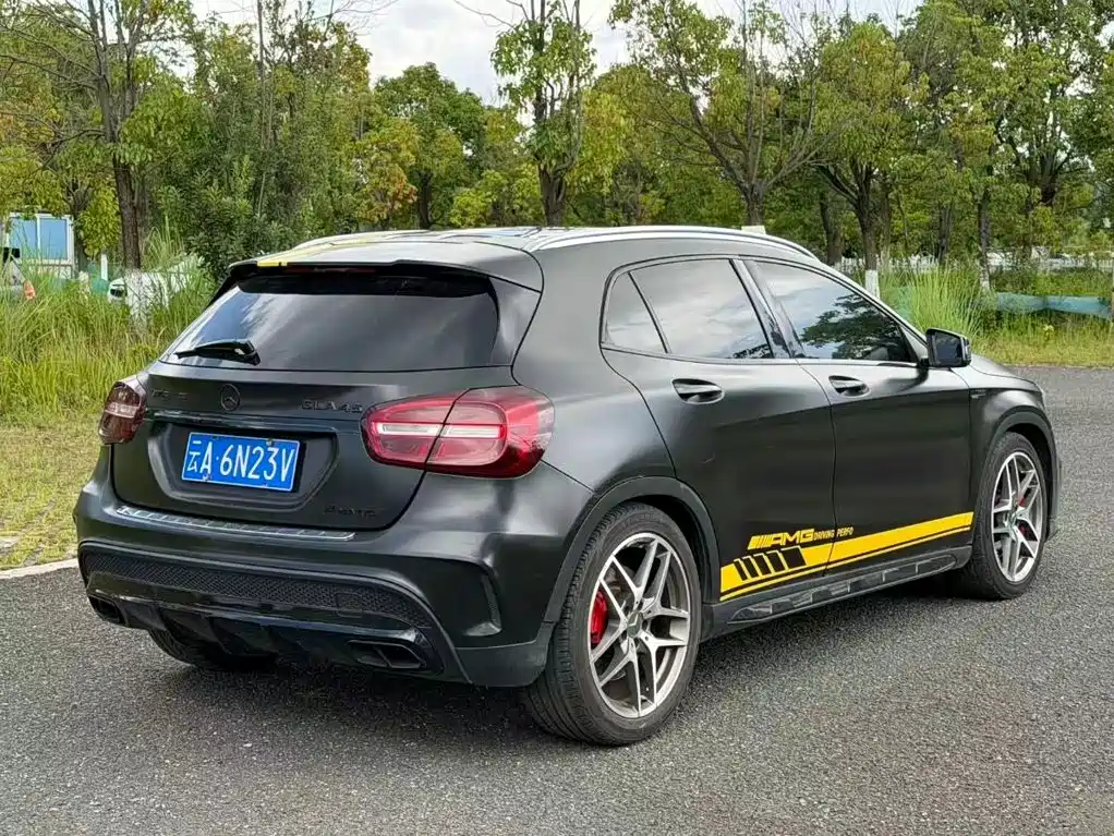 Mercedes-Benz GLA AMG — миниатюра 9