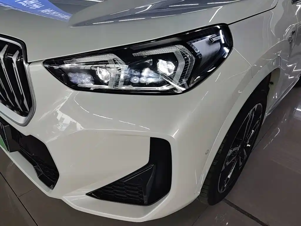 BMW X1 — миниатюра 24