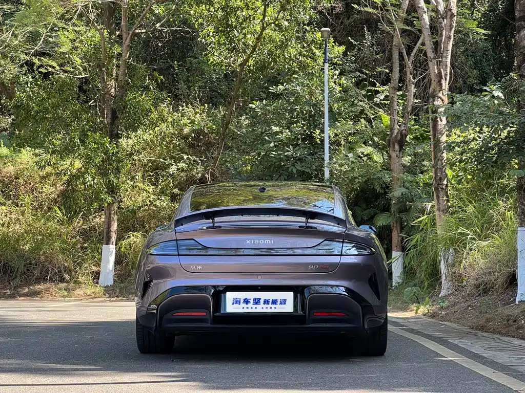 XIAOMI CAR XIAOMI SU7