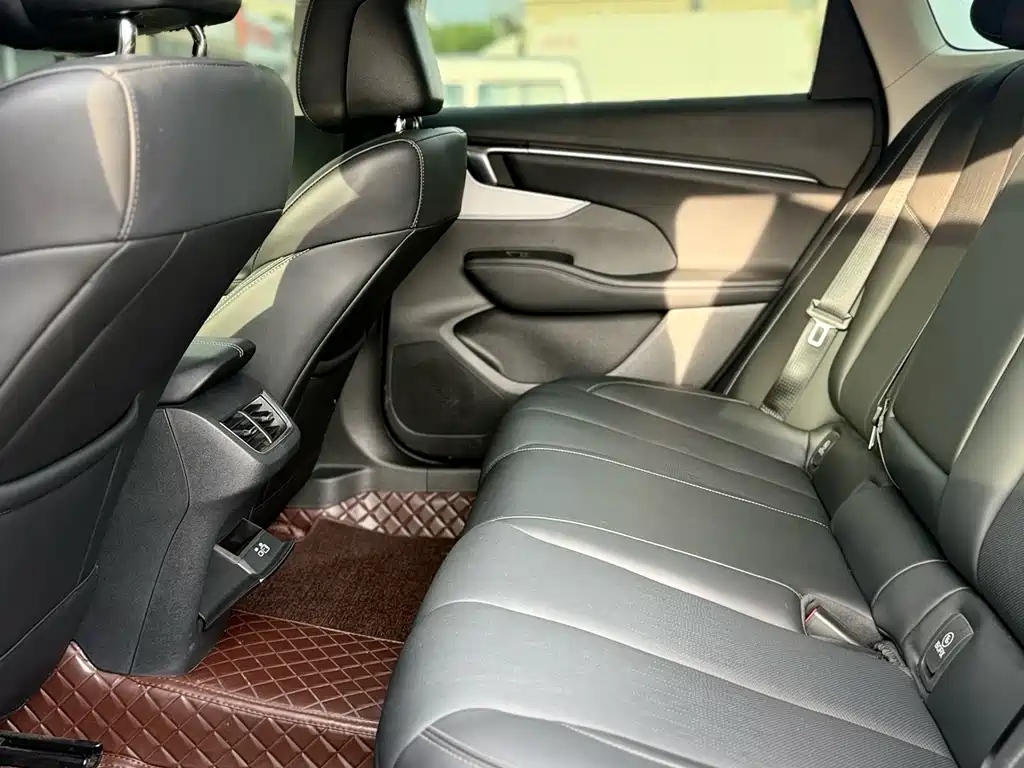 Buick LaCrosse — миниатюра 25