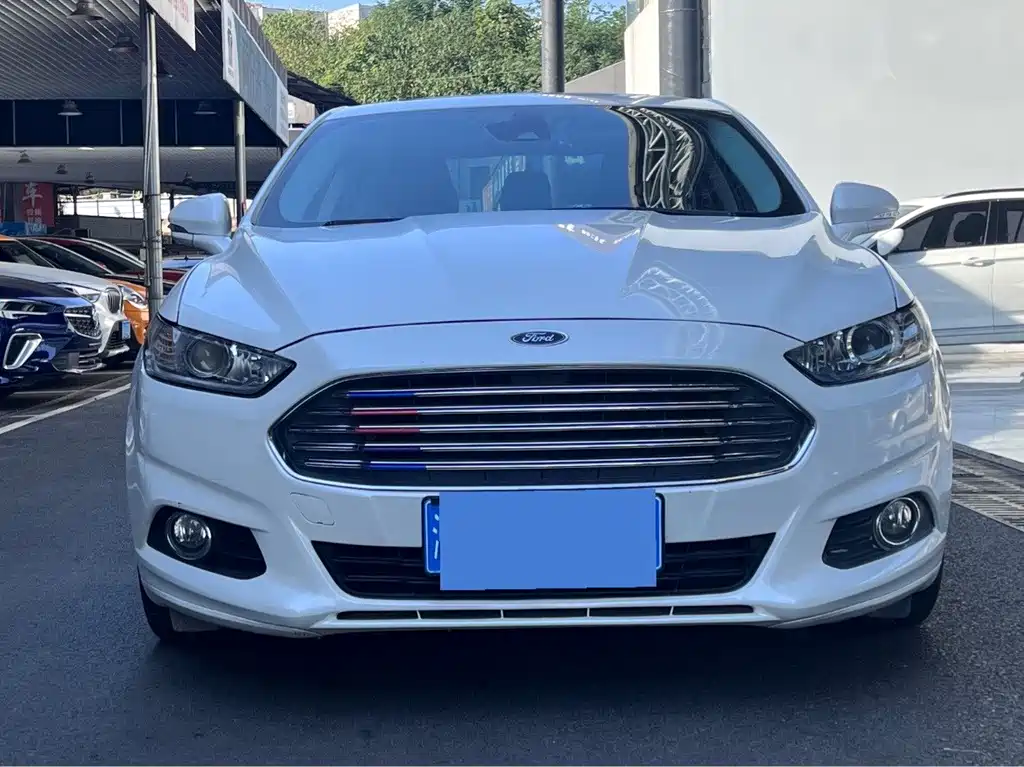 Ford Mondeo — миниатюра 2