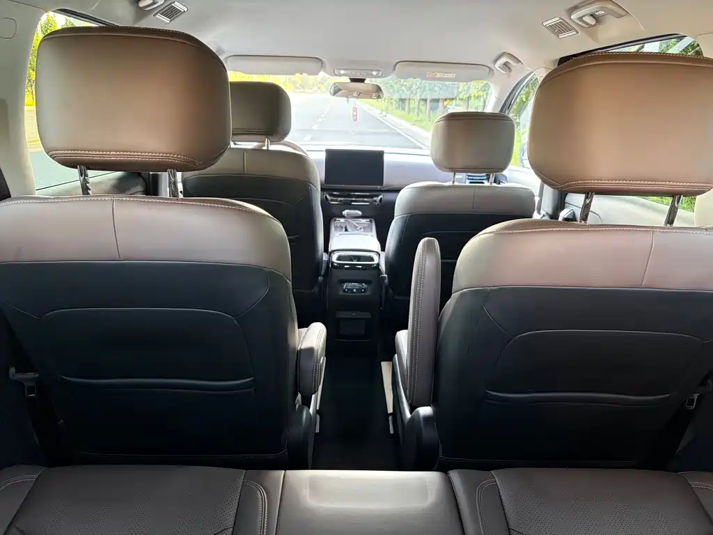 Wuling Xingguang 730 — миниатюра 13