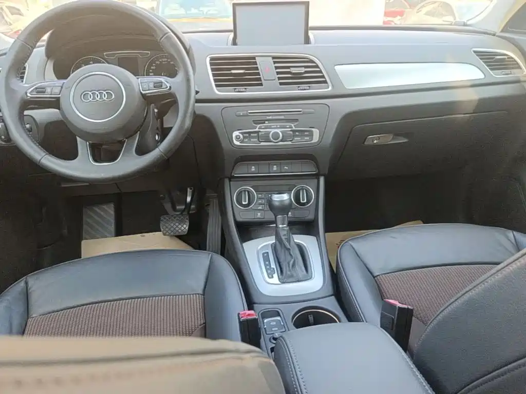 Audi Q3 — миниатюра 10