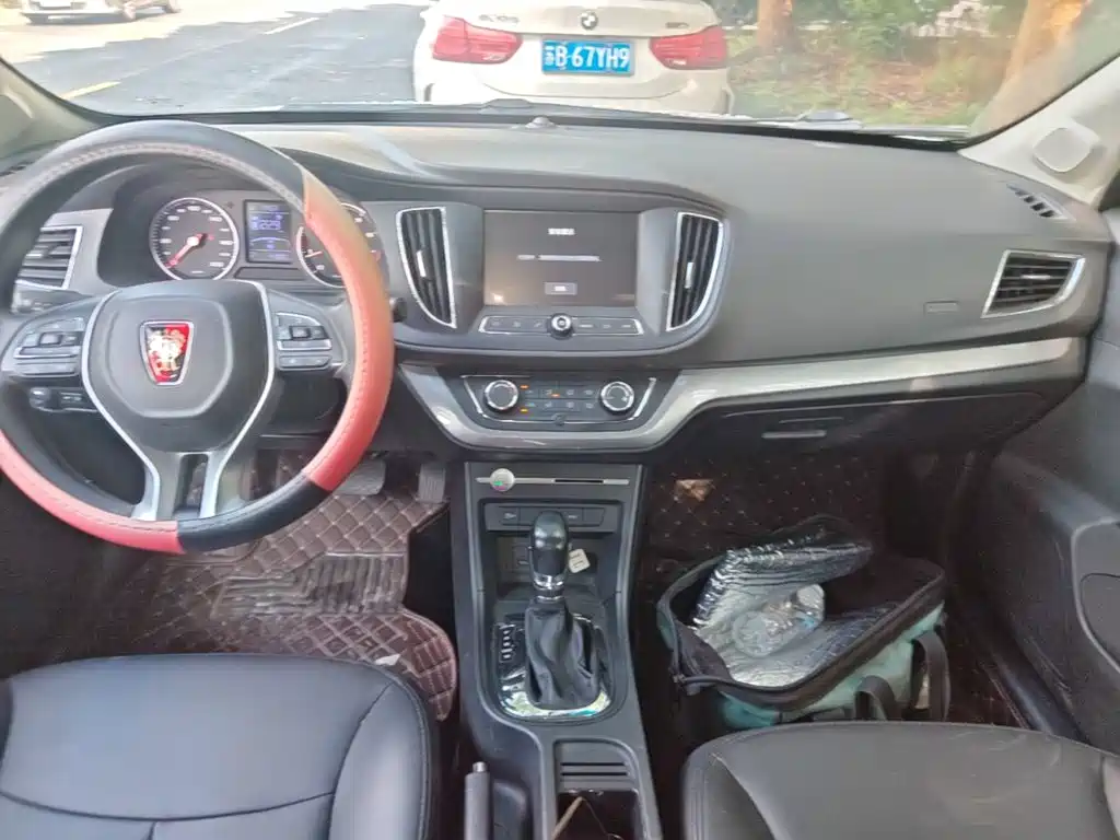 Roewe 360 — миниатюра 13