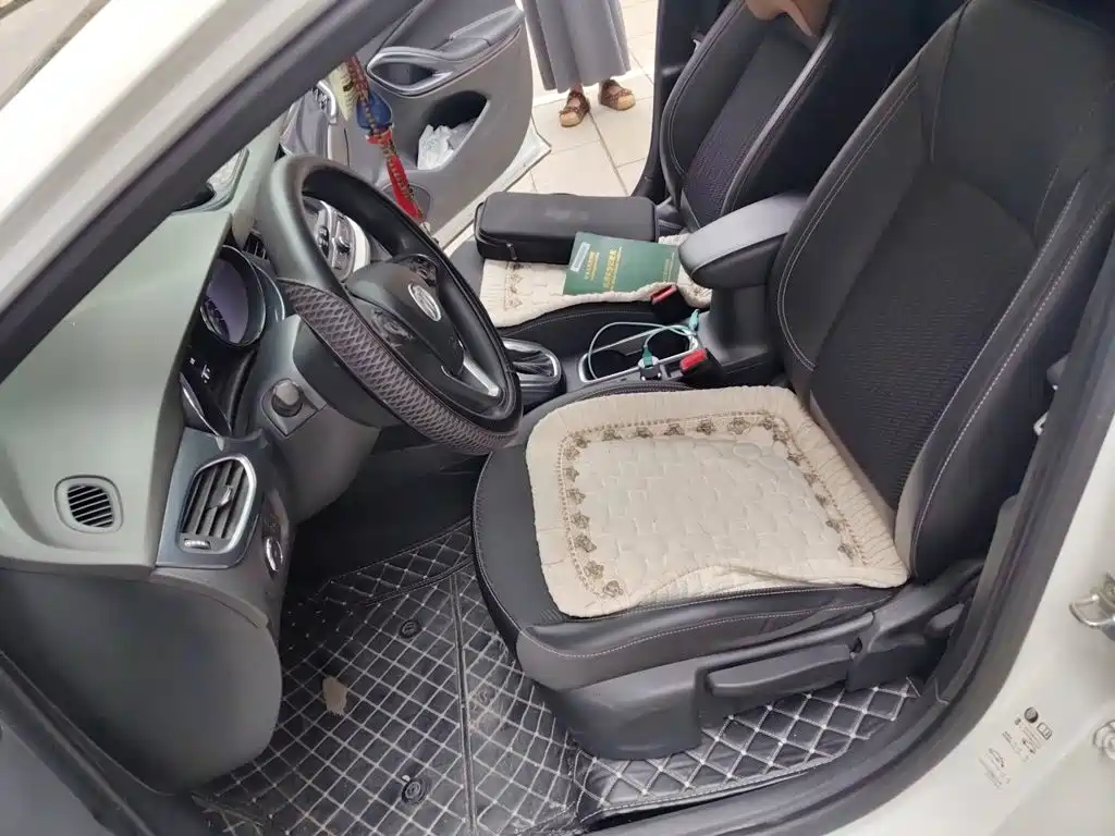 Buick Verano — миниатюра 16