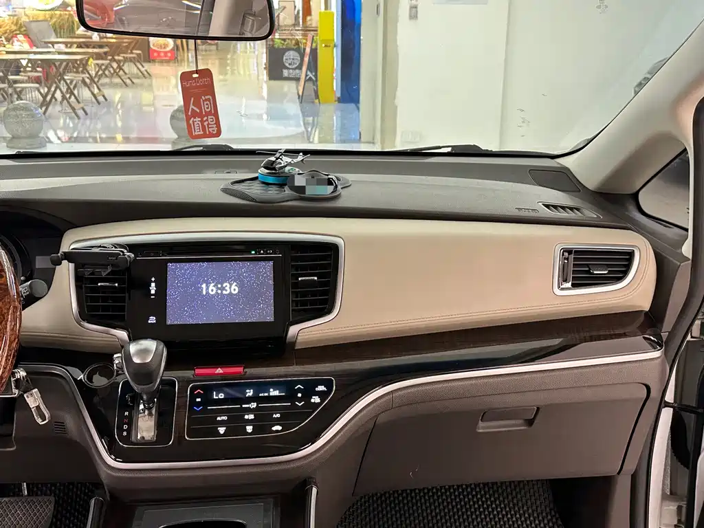 Honda Odyssey — миниатюра 12