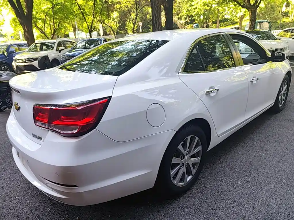 Chevrolet Malibu — миниатюра 7