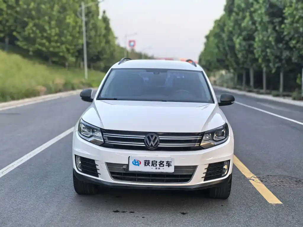 Volkswagen Tiguan — миниатюра 2