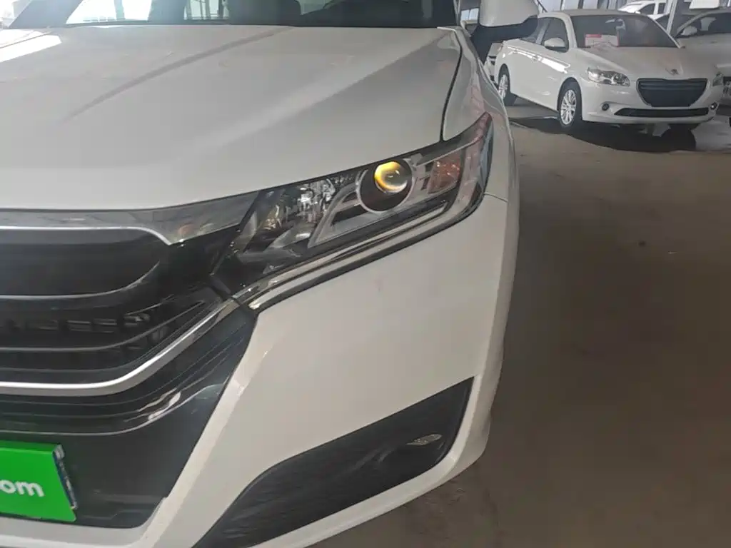 Honda UR-V — миниатюра 24