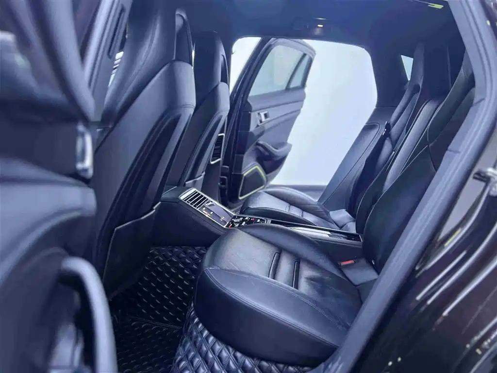 PORSCHE PANAMERA NEW ENERGY