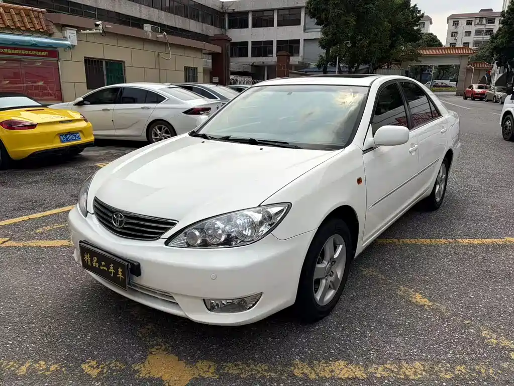 Toyota Camry 2005