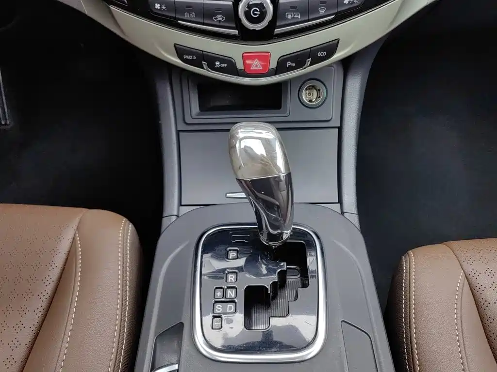 BYD S7 — миниатюра 13