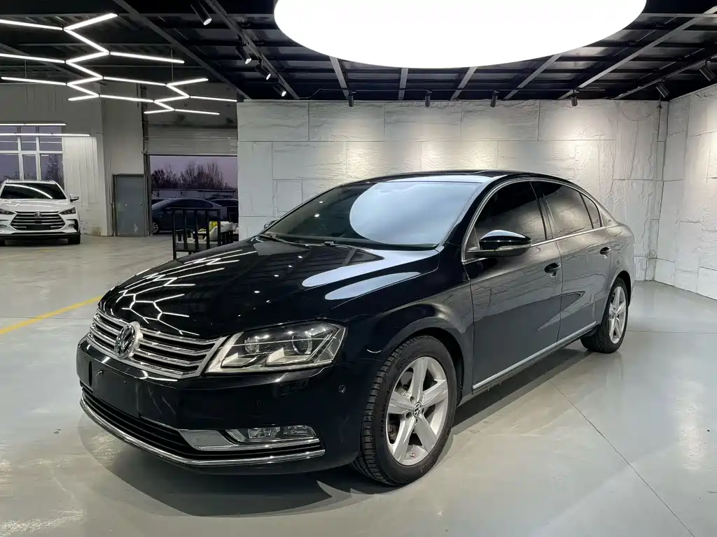Volkswagen Magotan 2016