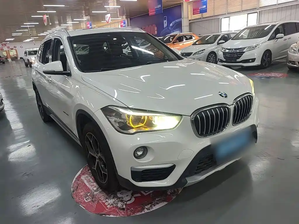 BMW X1 — миниатюра 4
