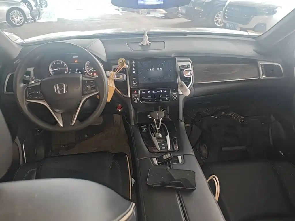 Honda UR-V — миниатюра 10