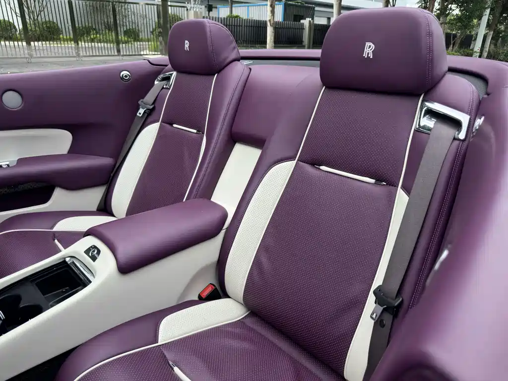 Rolls-Royce Dawn — миниатюра 7