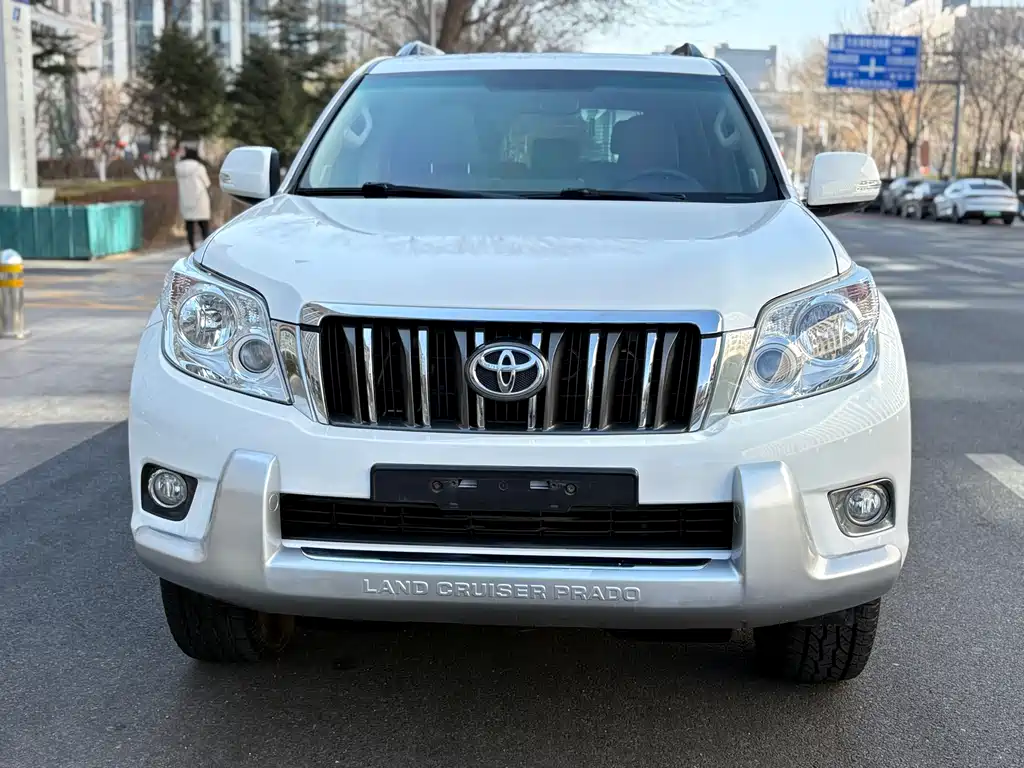 Toyota Land Cruiser Prado 2010 4.0L AT TX-L