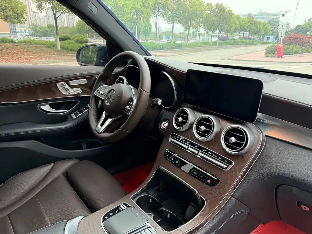 Mercedes-Benz GLC 2020 GLC 300 L 4MATIC