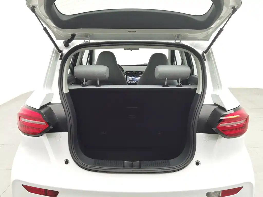Leapmotor Leapmotor T03 — миниатюра 16
