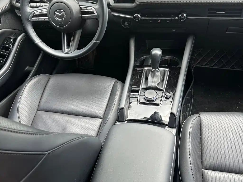 Mazda 3 Axela — миниатюра 6
