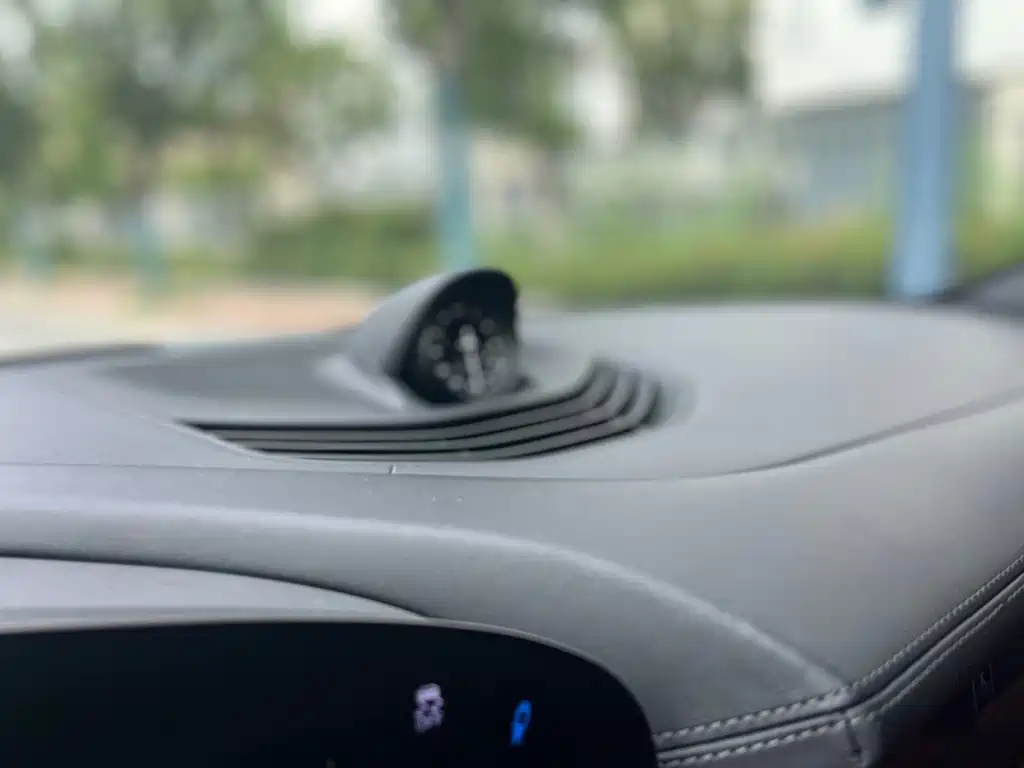 Porsche Taycan — миниатюра 14