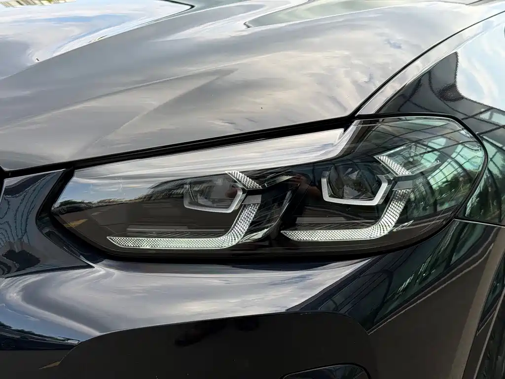 BMW iX3 — миниатюра 27