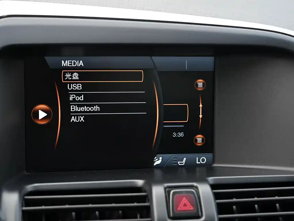 Volvo XC60 (Import) — миниатюра 10