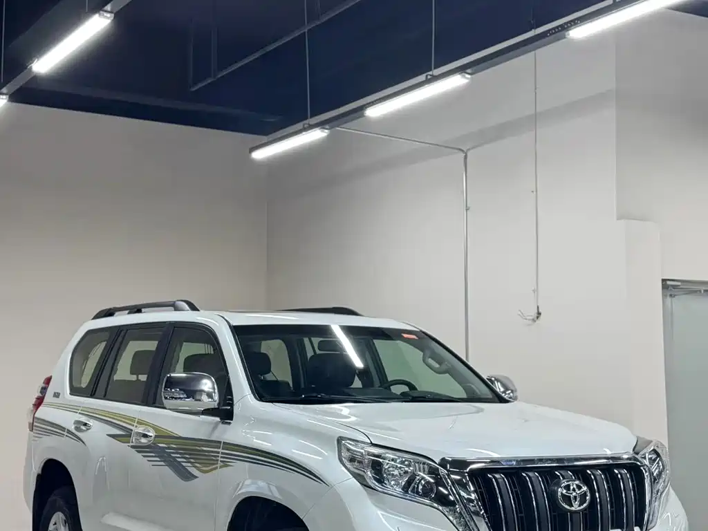 Toyota Prado — миниатюра 3
