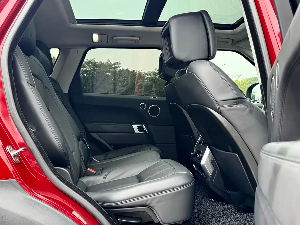 Land Rover Sport — миниатюра 17