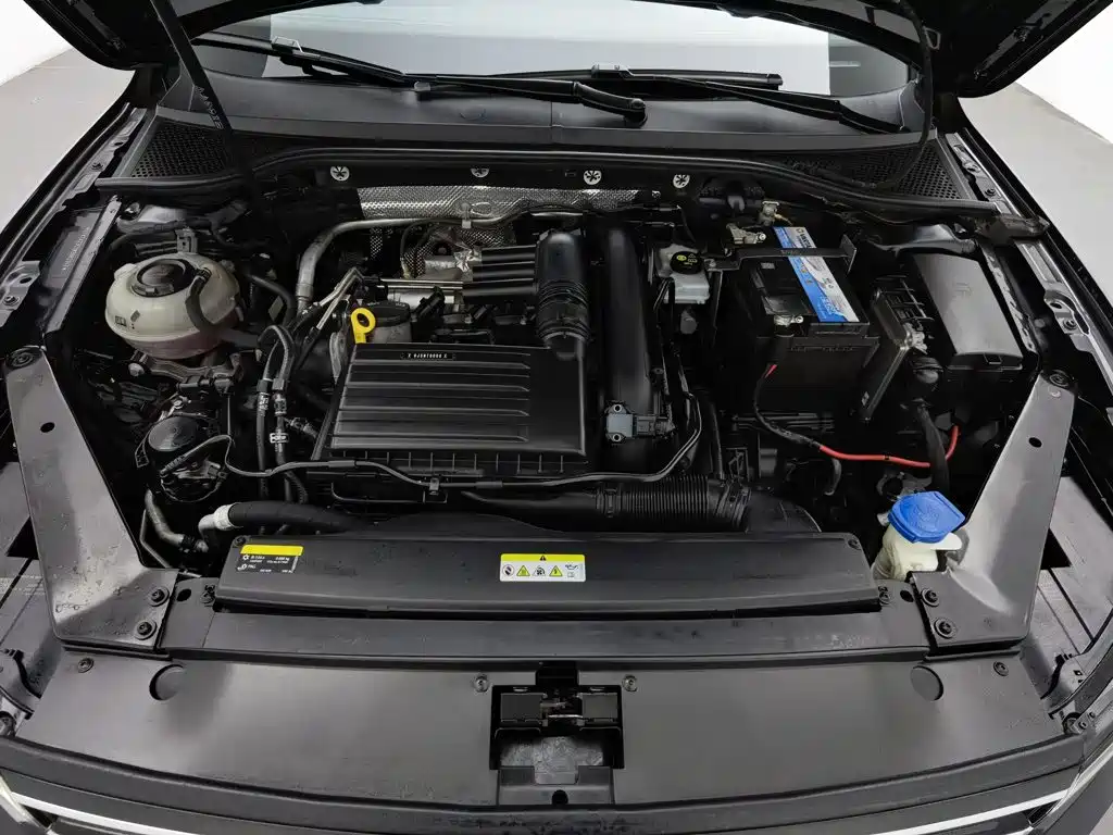 Volkswagen Magotan — миниатюра 6
