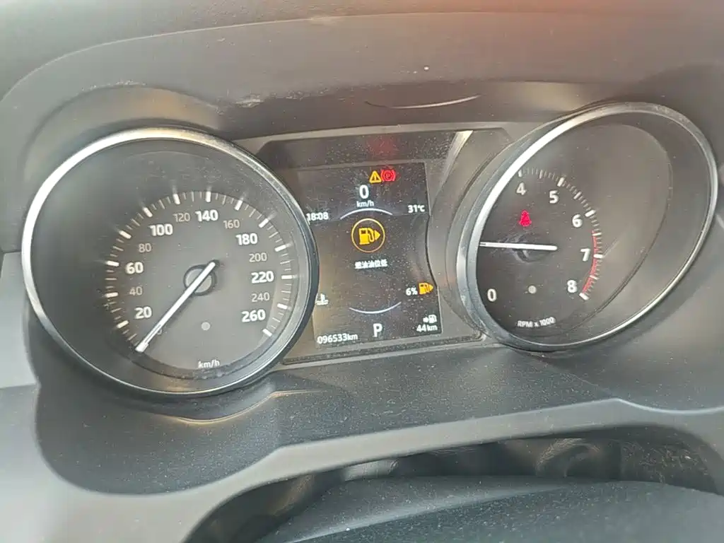 Land Rover Evoque — миниатюра 12