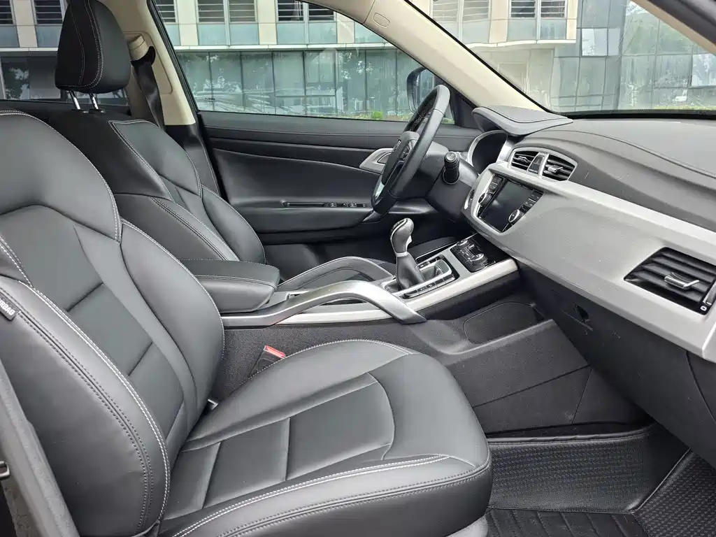 Geely Boyue 2.0L Manual Smart Fashion Type, фото 7