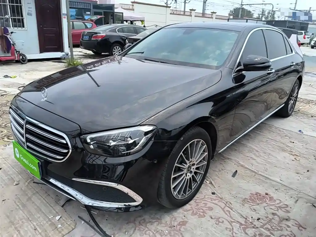 Mercedes-Benz E-Class 2023
