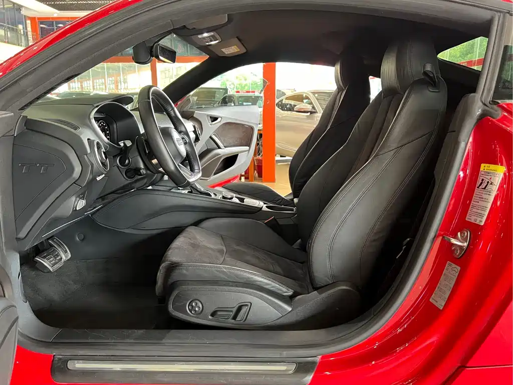 Audi TT — миниатюра 9