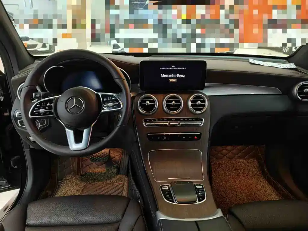 Mercedes-Benz GLC 2021 GLC 300 L 4MATIC